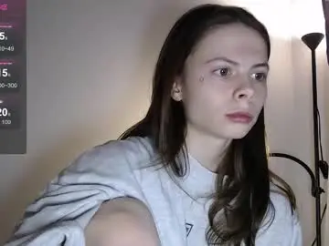 Chaturbate Live Sex Cam of chloeesummerss