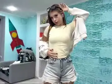 Chaturbate Adult Video Chat of hollyzwilling