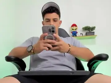 Chaturbate Best live sex cam show of mikecooper_