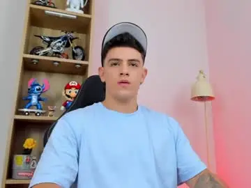 Chaturbate Watch Live Sex Cams of mikecooper_