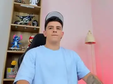Chaturbate Nude Webcam of mikecooper_
