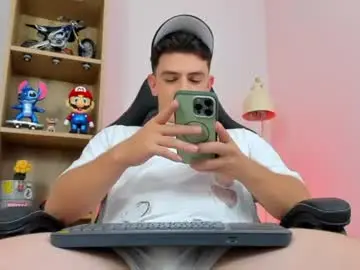 Chaturbate Live Porn of mikecooper_