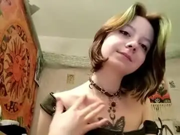 Chaturbate Free Porn Cam of mysticmila