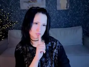 Chaturbate Live Sex Cam of ekimmj_age