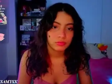 Chaturbate Sex Chat of helia_n_amy