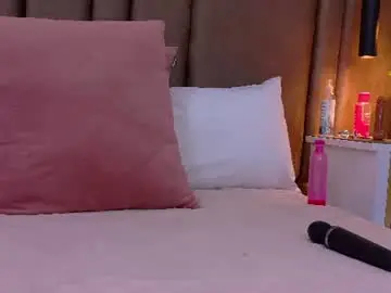 Chaturbate Best live sex cam show of lindalove__