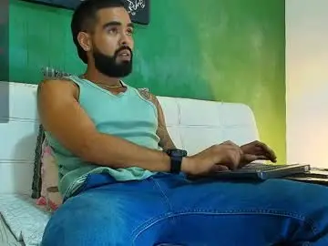 Chaturbate Live Sex Cam of stephenbrown_