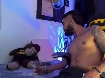 Chaturbate Free Porn Cam of stephenbrown_