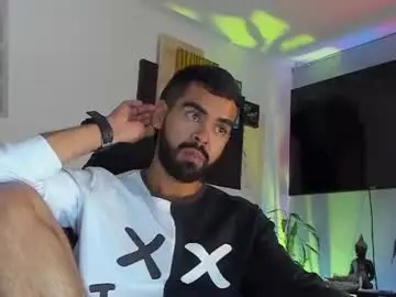Chaturbate Free Live Porn of stephenbrown_