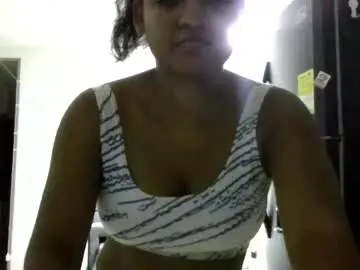 Chaturbate Live Sex Cam of chelcym