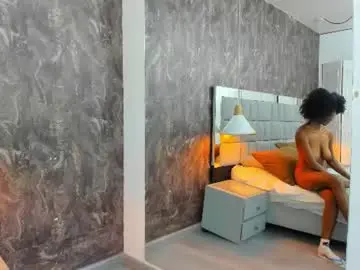 Chaturbate Live Sex of gia_bell