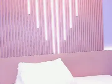 Chaturbate Free Live Porn of emma_doll7