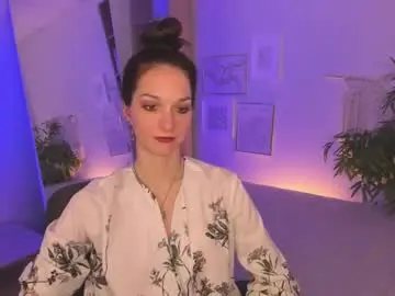 Chaturbate Free Live Porn of mirandaglow