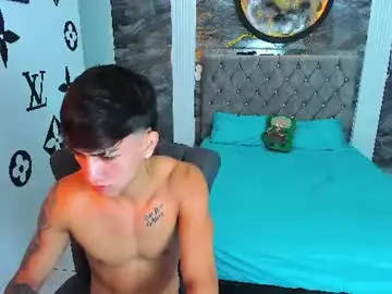 Chaturbate Free Porn Cam of daddy_andrew_hot