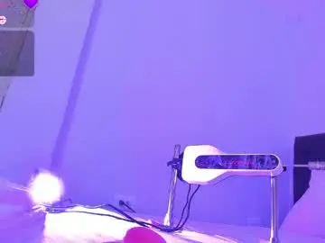 Chaturbate Adult Video Chat of evelynhoward23