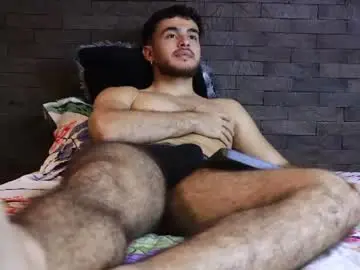 Chaturbate Free Porn Cam of martin_colleman