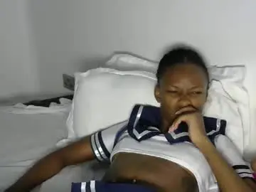 Chaturbate Watch Live Sex Cams of pretty_queennie