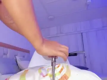 Chaturbate Watch Live Sex Cams of _natasha18_