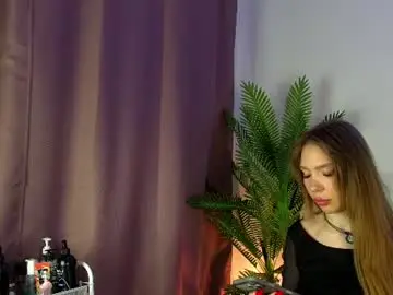 Chaturbate Live Sex Cam of alyson_huxley