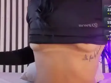 Chaturbate Live Sex Cam of ariana_klart