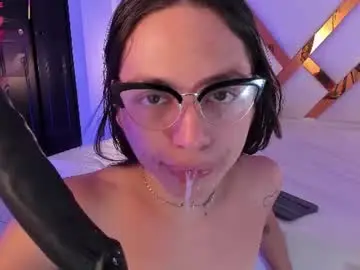 Chaturbate Free Porn Cam of aron_cruz12