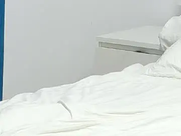 Chaturbate Nude Webcam of beatriceskye1