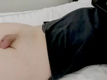 Chaturbate Live Sex of hugecumshots1