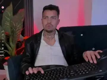 Chaturbate Sex Chat of lucca_mallard