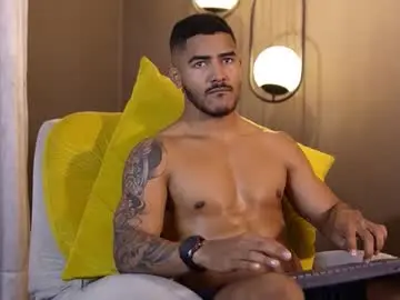 Chaturbate Live Sex of reik_von