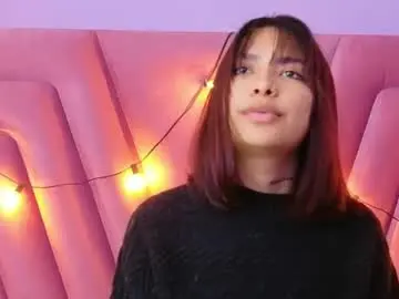 Chaturbate Live Porn of slutlittlecamila