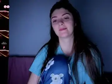 Chaturbate Free Porn Cam of _just_a_simple_girl