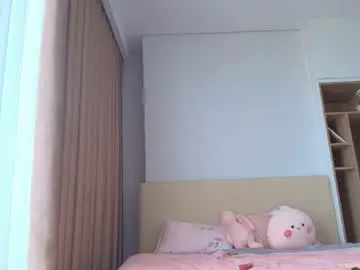 Chaturbate Nude Webcam of mina_moons