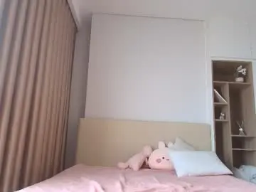 Chaturbate Live Porn of mina_moons