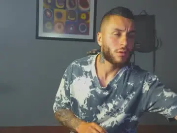 Chaturbate Free Porn Cam of tomdavisxl