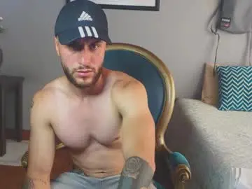Chaturbate Sex Chat of tomdavisxl