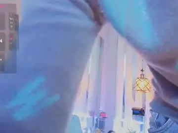 Chaturbate Live Sex Cam of un_sluttyy