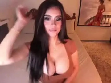 Chaturbate Live Sex Cam of caragreyyyyy