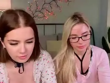 Chaturbate Adult Webcams of cloverfarewell