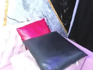 Chaturbate Live Sex of daring_latinavip