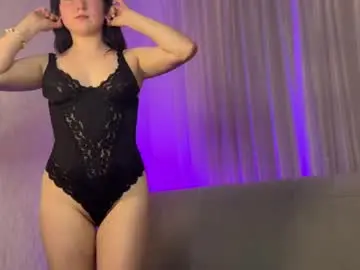 Chaturbate Live Porn of emily_aurora