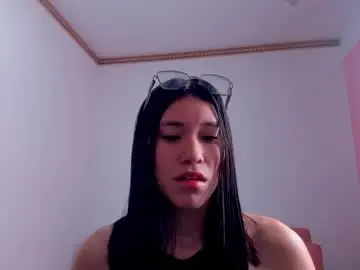 Chaturbate Live Porn of emmiejones_