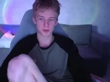 Chaturbate Live Sex Cam of timmy7topcut