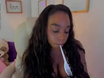 Chaturbate Watch Live Sex Cams of zobe_love