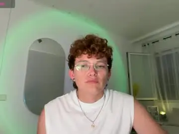 Chaturbate Watch Live Sex Cams of anddres_boss