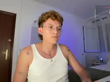 Chaturbate Adult Webcams of anddres_boss