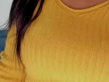 Chaturbate Live Sex Cam of isadoravex