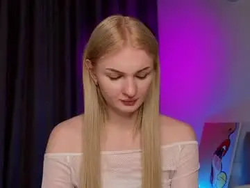 Chaturbate Sex Cam of stella_crystal