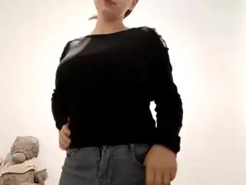 Chaturbate Live Sex Cam of alysaadley