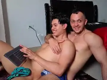 Chaturbate Adult Webcams of teddybear_07