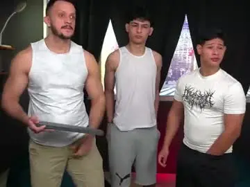 Chaturbate Free Live Porn of teddybear_07